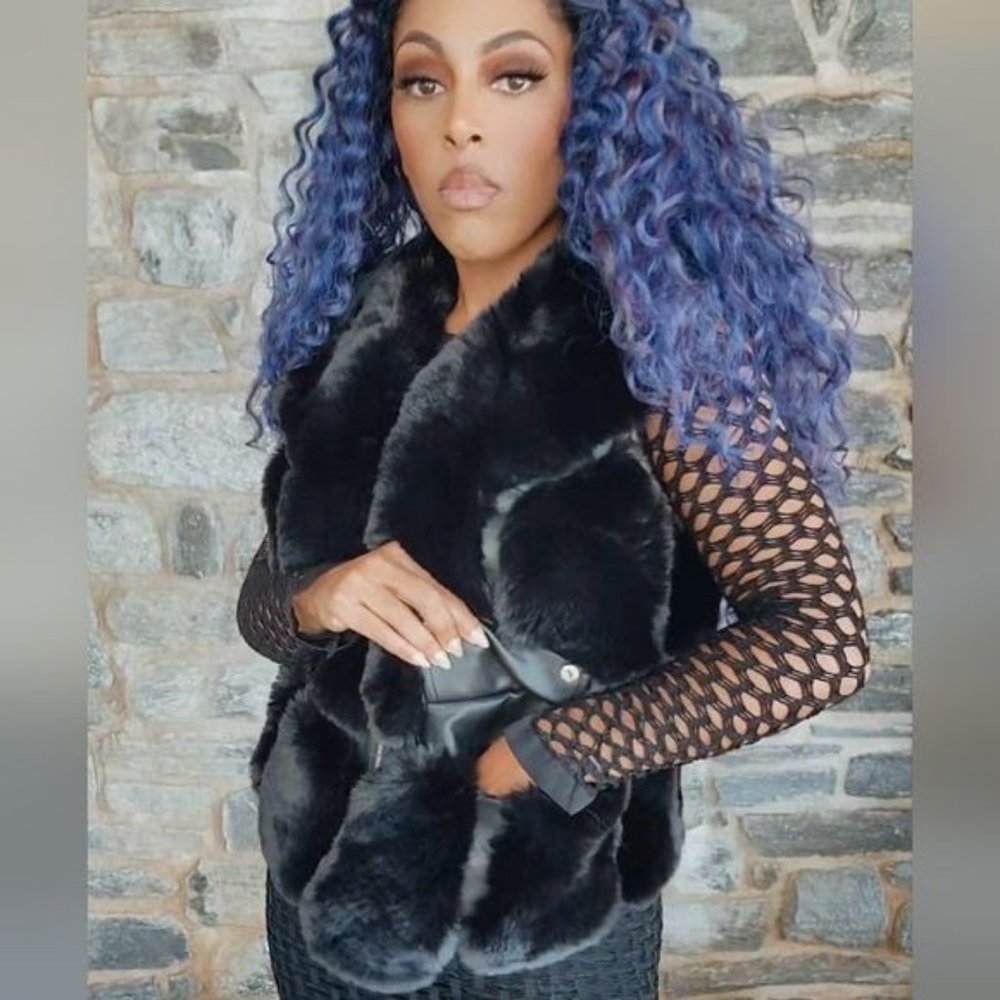 Miz Vegan: Fur & Leather Trimmed Vest - Picture 14 of 16